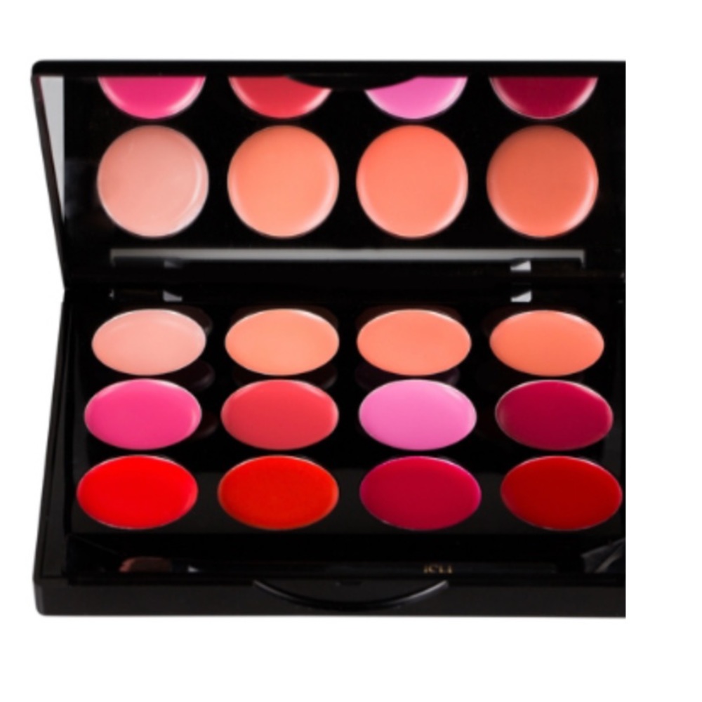 New Lip Gloss Pallet